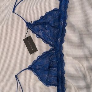 NWT Understatement lace triangle bralette bright blue small
